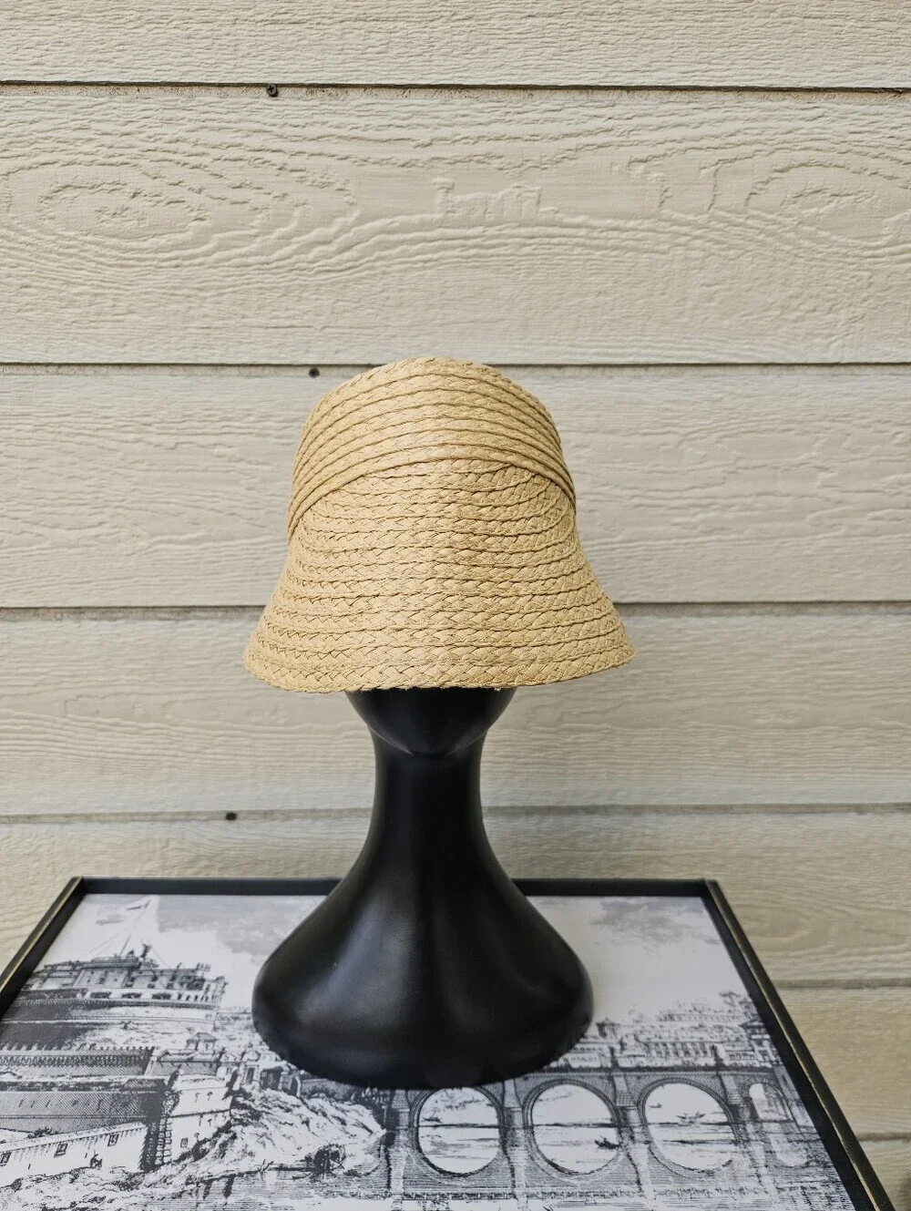 Zara adjustable raffia straw visor hat size S/M